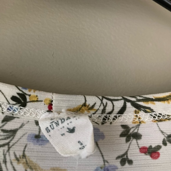 Lazy Sundays White Floral Print Tie Front Top S - Picture 6 of 6